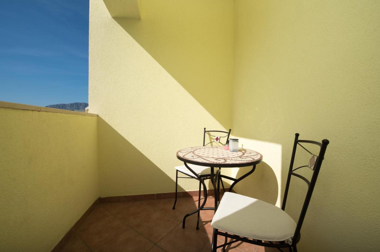 Sunset City Apartment Split Exterior photo