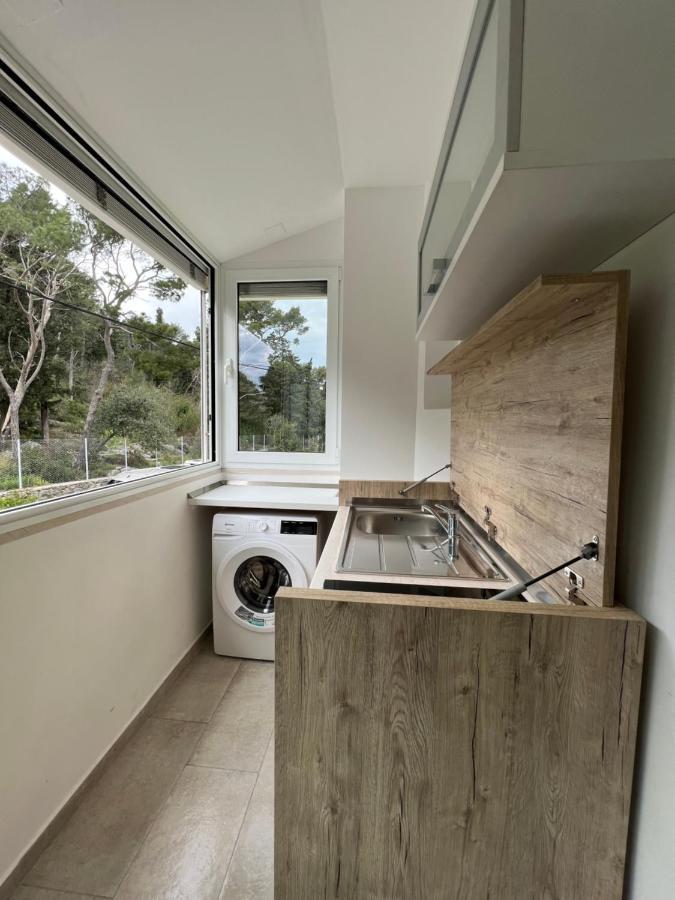 Sunset City Apartment Split Exterior photo